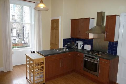 1 bedroom flat to rent, Brunswick Street, Edinburgh, EH7