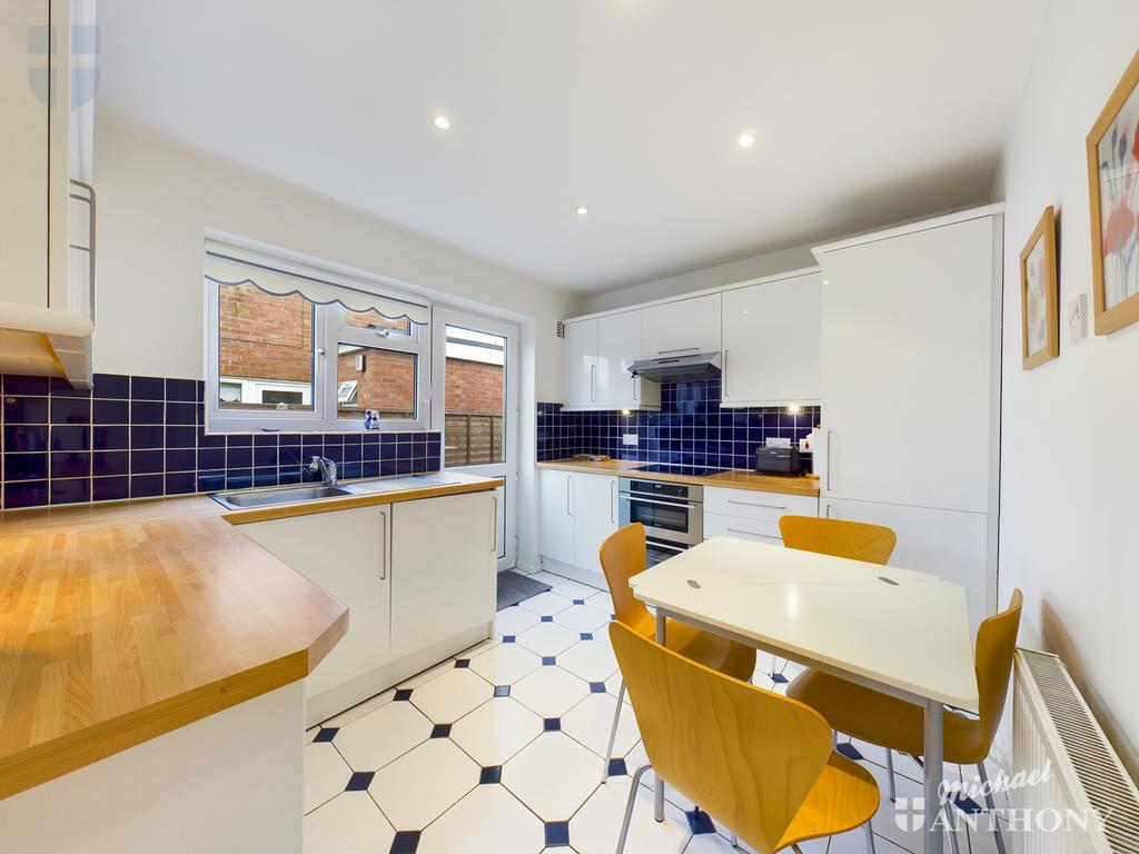 Cam00621 p1 pr0433 still13