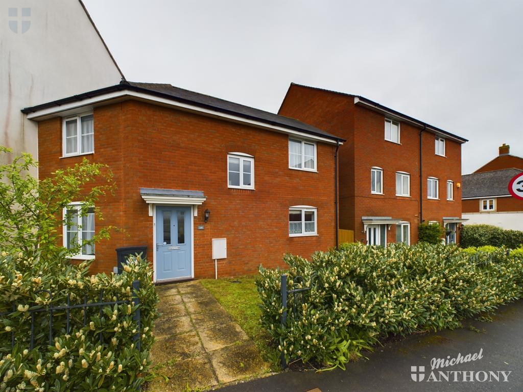 Prince Rupert Drive, Aylesbury... 3 bed end of terrace house for sale