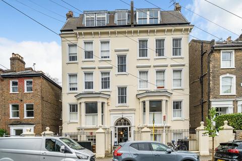 3 bedroom flat for sale, Elsynge road, Battersea