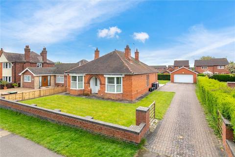 3 bedroom bungalow for sale, London Road, Sleaford, NG34