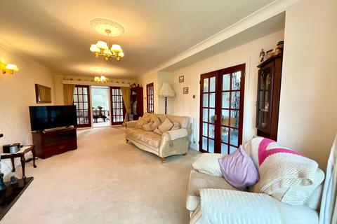 12 Field Close, Blythe Bridge, Stoke-on-trent, ST11 9LD