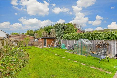 1 Fairview, Fawkham, Longfield, DA3 8NR