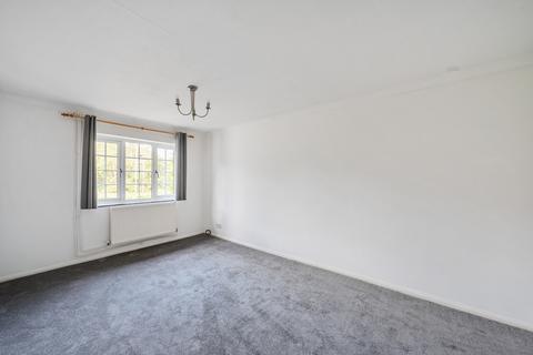 2 bedroom flat for sale, Shortheath Road, Farnham, GU9