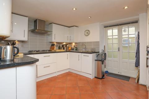 4 bedroom detached house for sale, West Cliff Road, Ramsgate, CT11