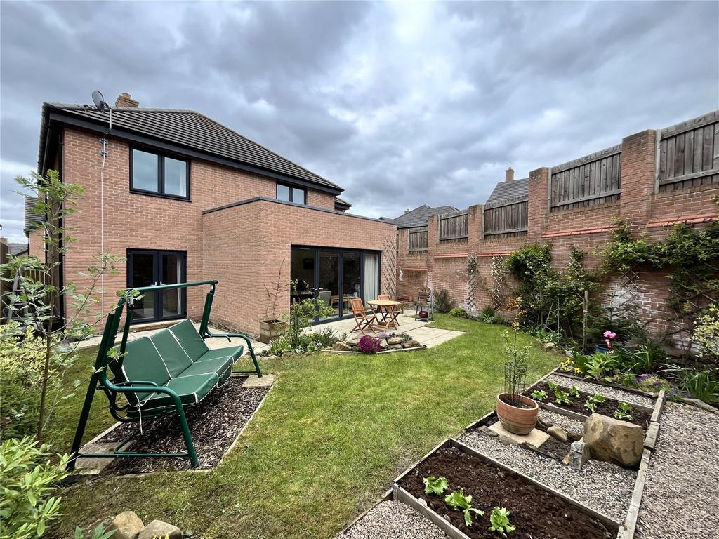 Dobson Gardens, Birkey Heights, Hexham, Northumberland, NE46 4