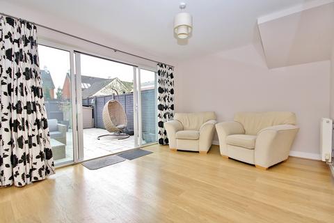 3 bedroom house to rent, Lydger Close, Woking, Surrey, GU22