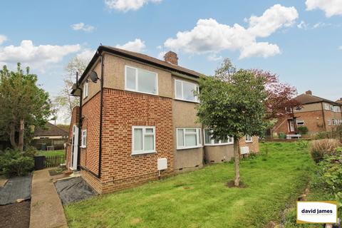 2 bedroom maisonette for sale, Shepperton Road, Petts Wood