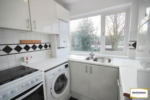 2 bedroom maisonette for sale, Shepperton Road, Petts Wood