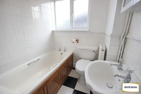 2 bedroom maisonette for sale, Shepperton Road, Petts Wood