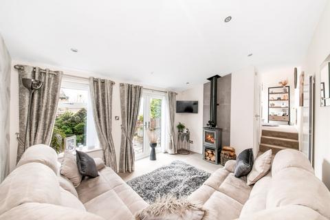 1 bedroom detached house for sale, Gillroyd Lane, Linthwaite, HD7