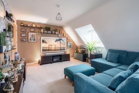 53 Ampthill Way, Faringdon, SN7 7GS