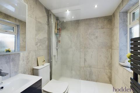 30 Bramley Close, Chertsey, KT16 8HJ