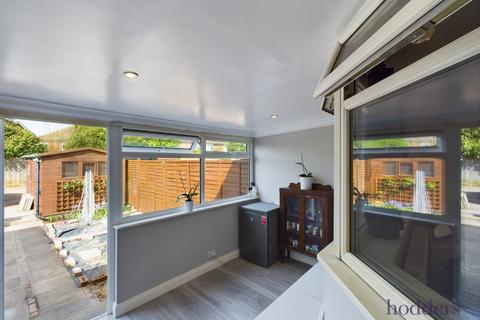 30 Bramley Close, Chertsey, KT16 8HJ
