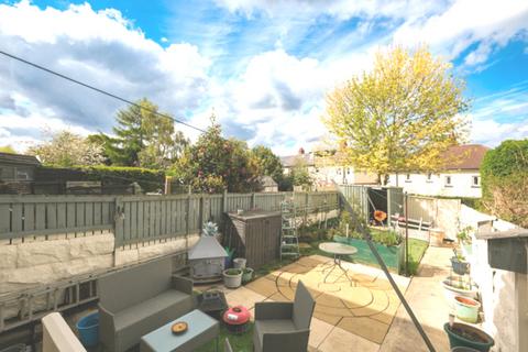 18 Cambridge Terrace, Otley, LS21 1JS