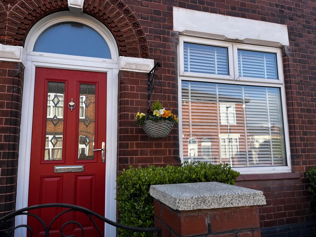 Carmichael Street, Edgeley 2 bed terraced house £230,000