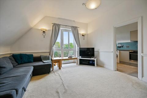 3 bedroom flat for sale, Hamilton Road, Ealing, London, W5