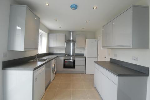 3 bedroom terraced house to rent, 30 Wray Drive, Pontesbury, Shrewsbury, SY5 0FF