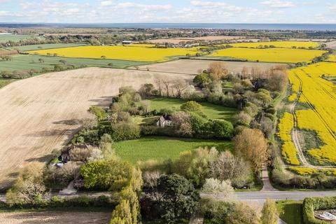 6 bedroom detached house for sale, Main Road, Birdham, PO20