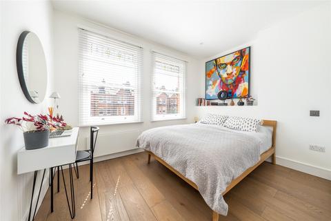 4 bedroom apartment for sale, Goldhurst Terrace, South Hampstead, London, NW6