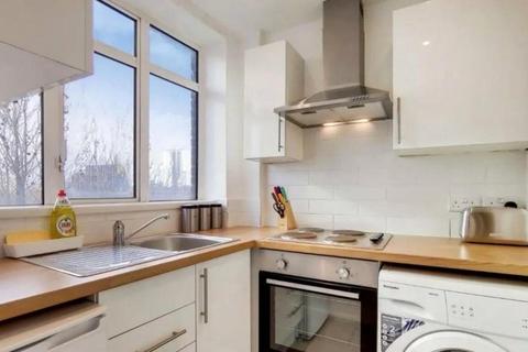 1 bedroom apartment to rent, Warren Court, Euston Road, London, NW1