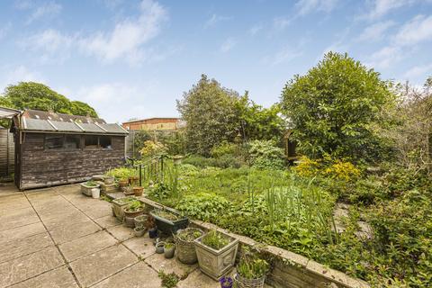 7 Maple Court, Goring, Reading, RG8 9BQ