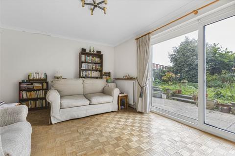 7 Maple Court, Goring, Reading, RG8 9BQ