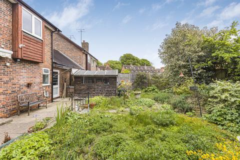 7 Maple Court, Goring, Reading, RG8 9BQ