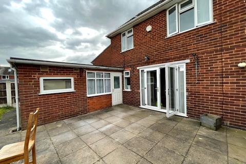 3 bedroom semi-detached house to rent, Kings Road, Walsall, West Midlands