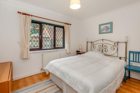2 bedroom bungalow for sale, Broad Oak, Odiham, Hook, Hampshire