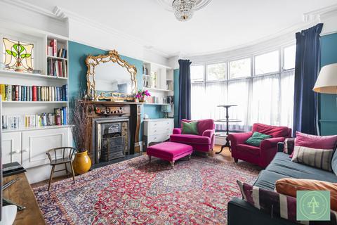 5 bedroom semi-detached house for sale, Orpington Road, N21