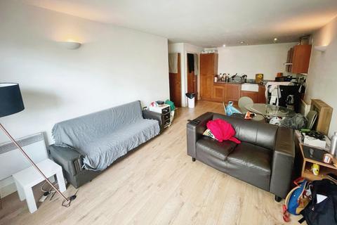2 bedroom flat for sale, Advent House, 1 Isaac Way, Manchester, Greater Manchester, M4