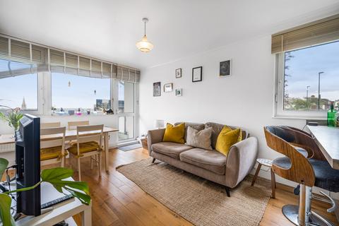 18 Windley Close, London, SE23 3YQ