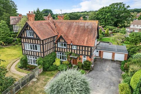 6 bedroom detached house for sale, Church Street, Horsham RH12