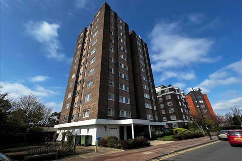 undefined, Broadway West, Leigh on Sea SS9