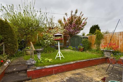 3 bedroom semi-detached bungalow for sale, Lincoln Drive, Scunthorpe DN15