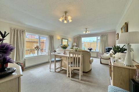 4 bedroom detached bungalow for sale, Duncan Road, Park Gate