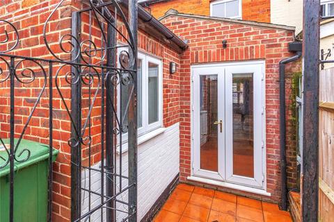 2 bedroom terraced house to rent, Henley-on-Thames RG9