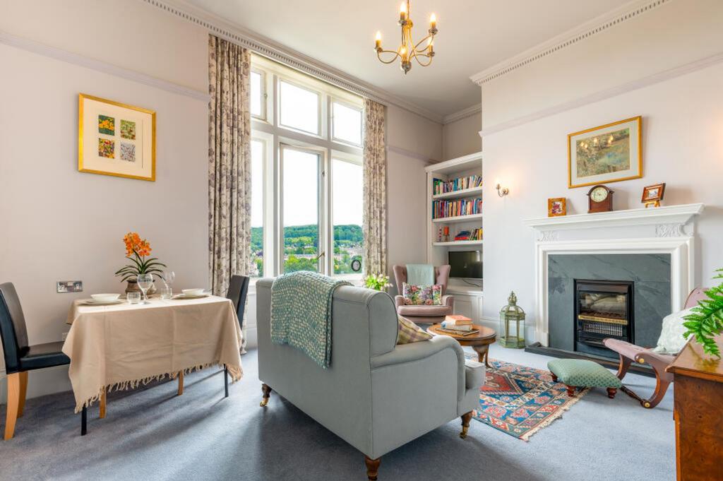 Bright lounge with 7ft windows