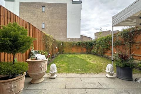 undefined, Victoria Road, Barnet, EN4
