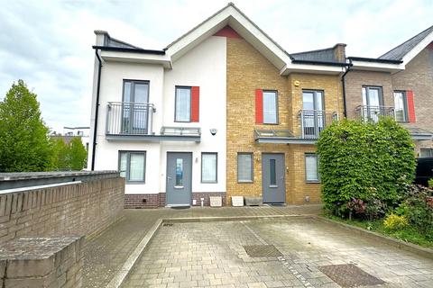 undefined, Victoria Road, Barnet, EN4