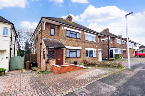 Dean Road, Strood ME2