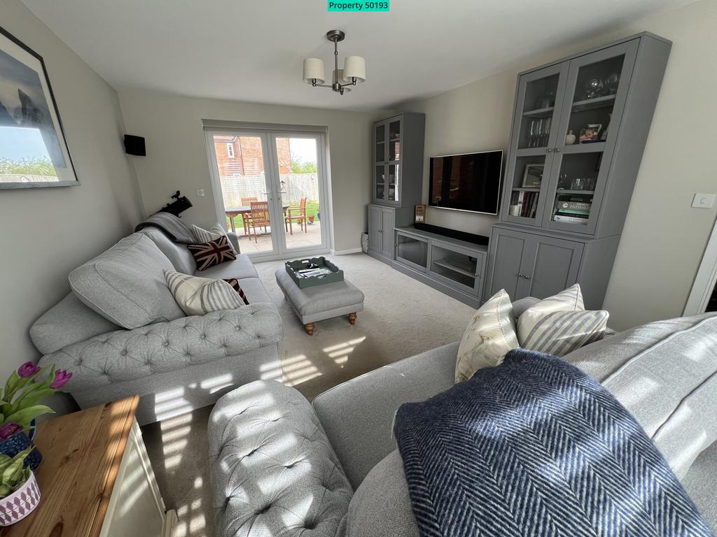 Lounge 2