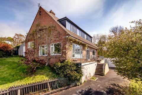38 Court View, Wick, Bristol, BS30 5QP