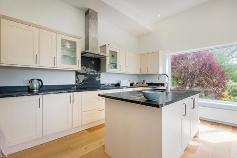 38 Court View, Wick, Bristol, BS30 5QP