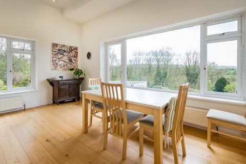 38 Court View, Wick, Bristol, BS30 5QP