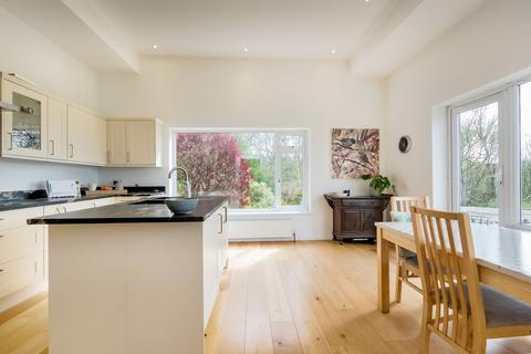 38 Court View, Wick, Bristol, BS30 5QP