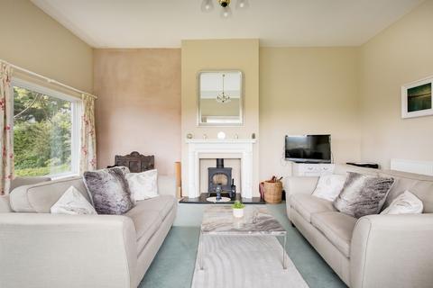 38 Court View, Wick, Bristol, BS30 5QP