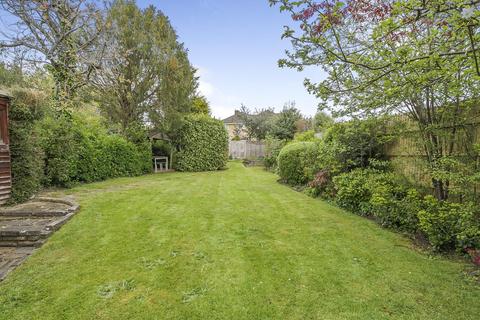 40 Springfield Gardens, Bromley, BR1 2LZ