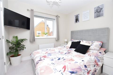 46 Apple Tree Close, Norton Fitzwarren, Taunton, TA2 6FE
